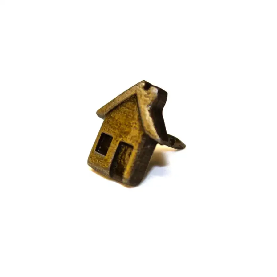 gold house pin